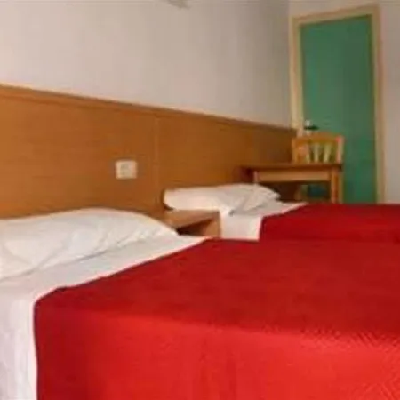 Pensión El Ciervo 4*